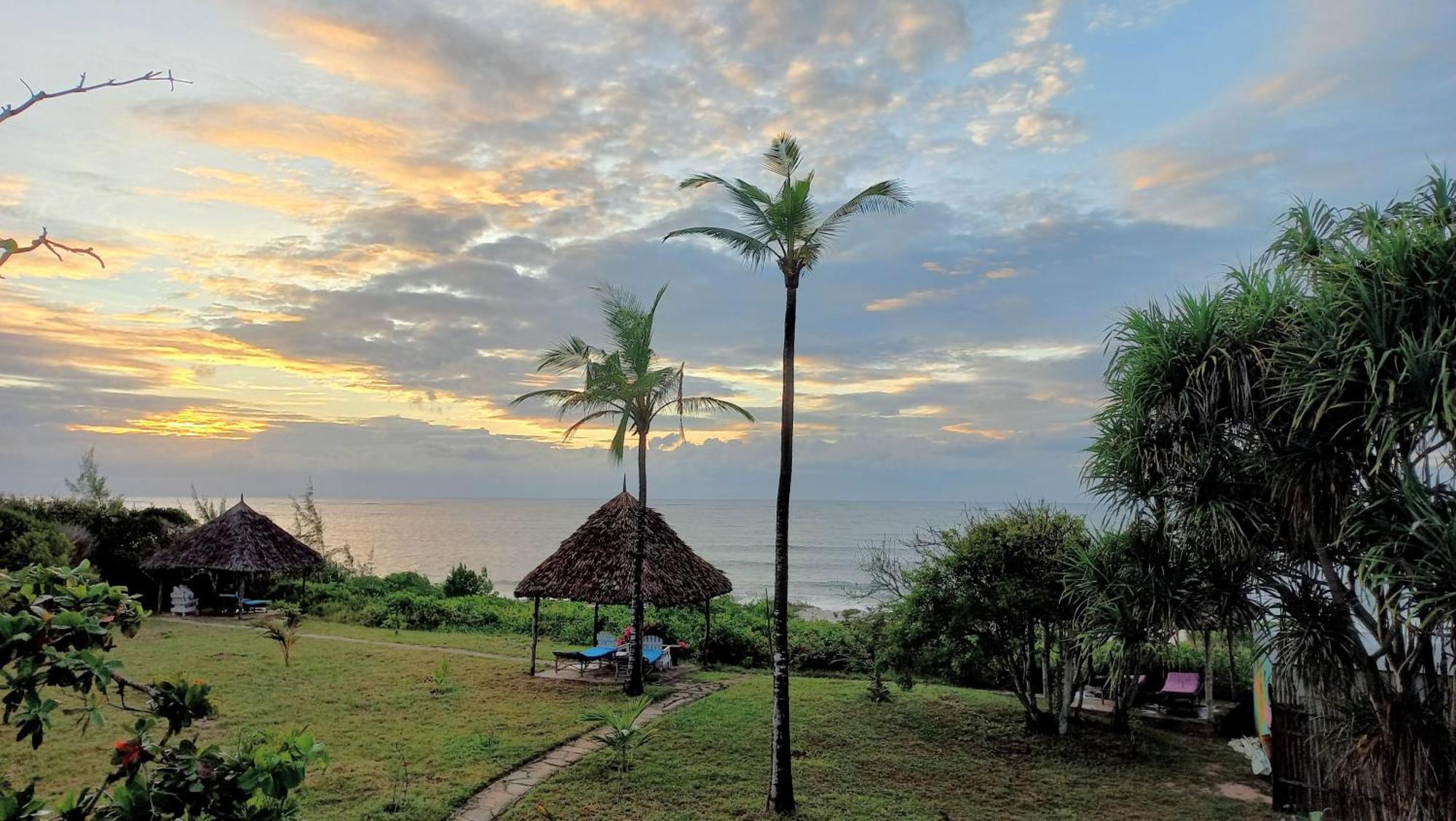 Watamu Beach Cottages Luaran gambar