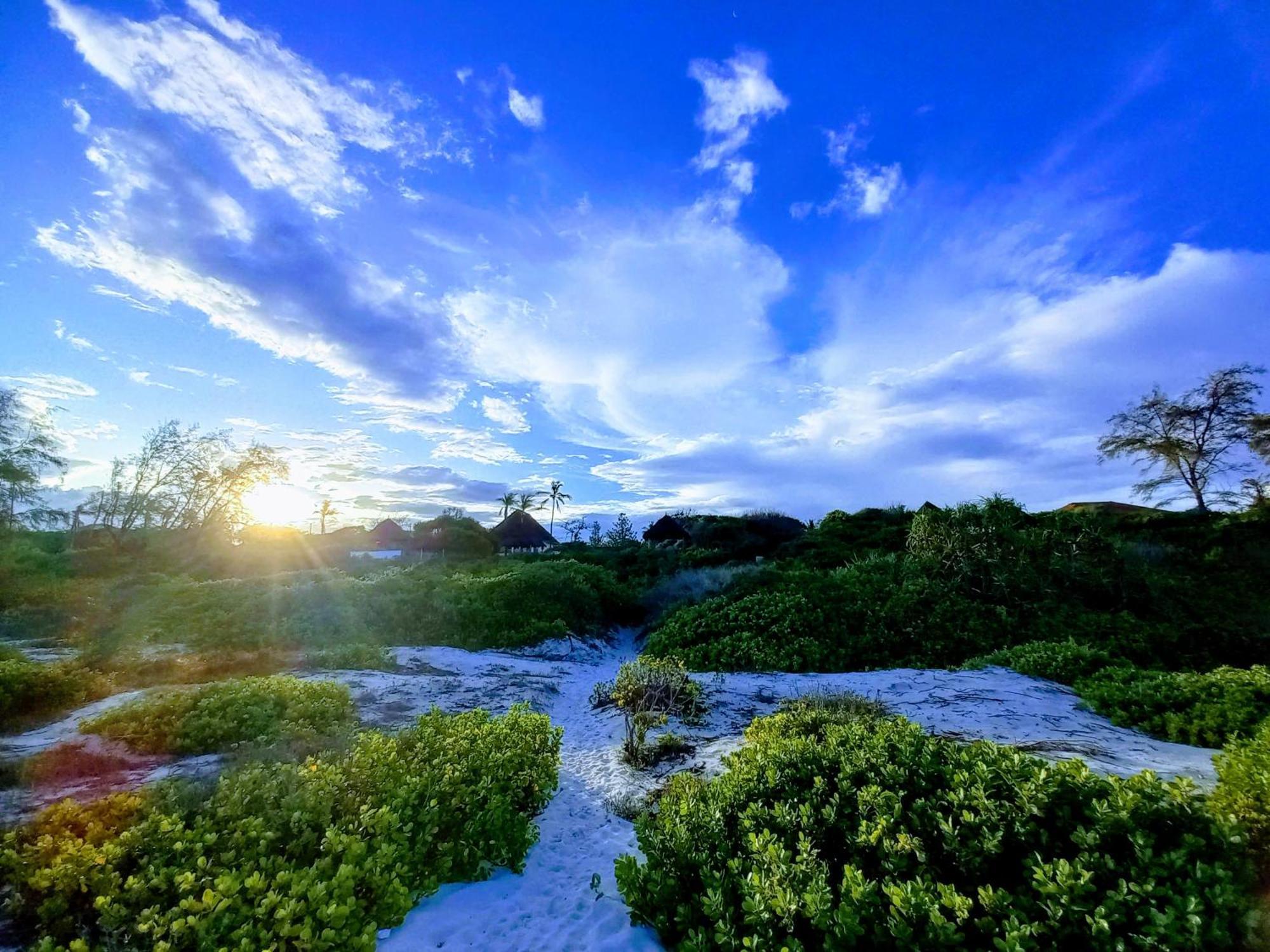 Watamu Beach Cottages Luaran gambar